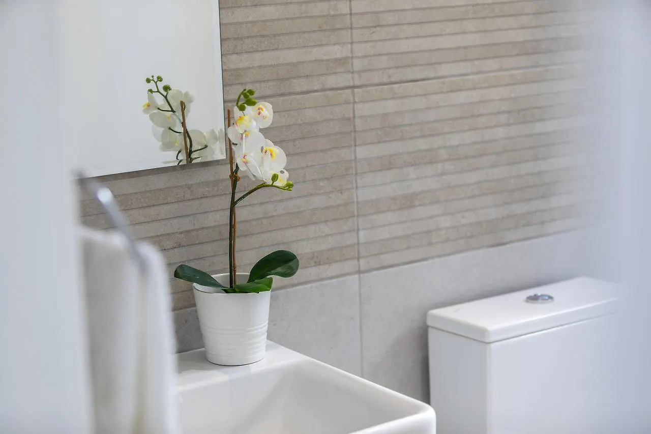 Apartment Mackenzie Zoe Seafront Suite Larnaca